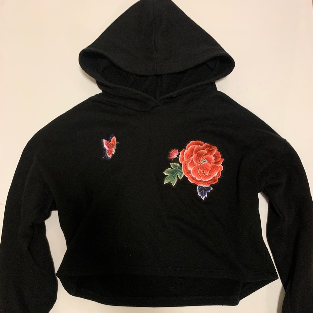 Forever 21 Floral Cropped Hoodie